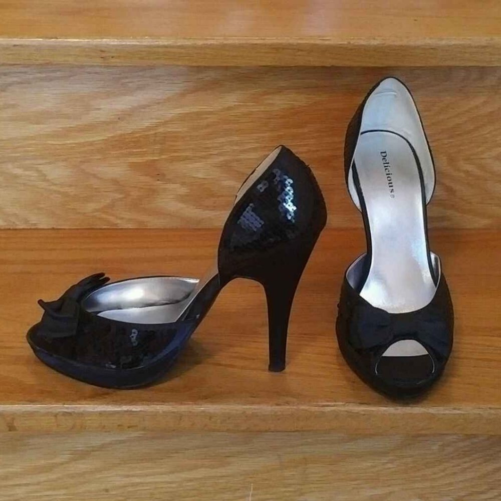 FLASH SALE! Sequin D'Orsay Open-Toe Pumps with Satin Bows, Black, size 8